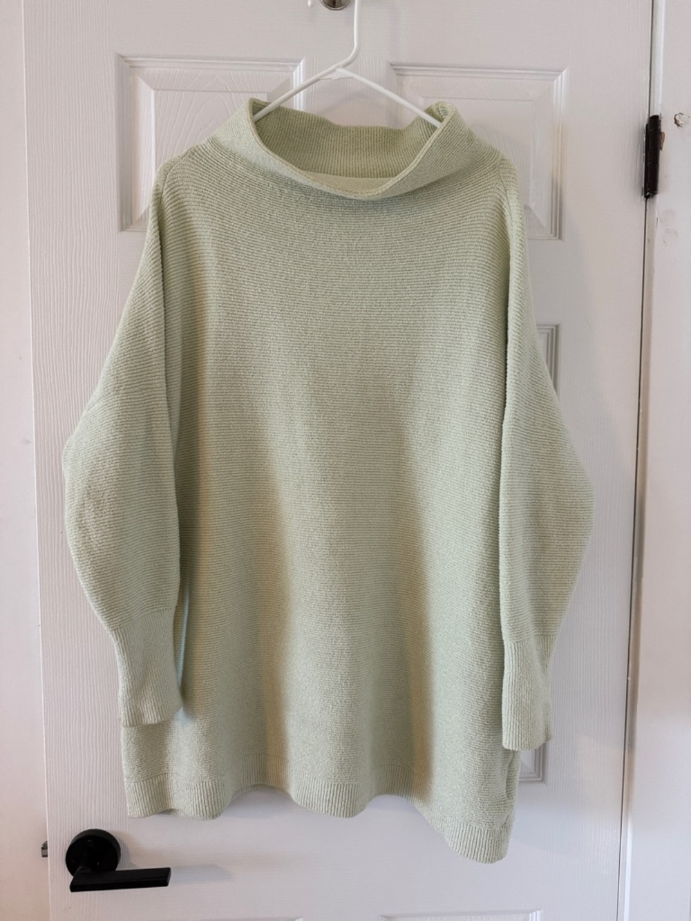 Free People Slouchy Ottoman Tunic Sweater in Light Mint